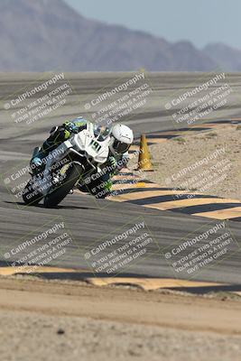 media/Oct-02-2025-Racers Edge (Thu) [[2c91cb6ab3]]/2-A Group/Session 5-Turn 12 (130pm)/